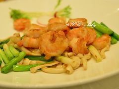 ☆葱香菌煎焗凤尾虾☆-老船夫婚宴婚庆会馆(延吉路店)