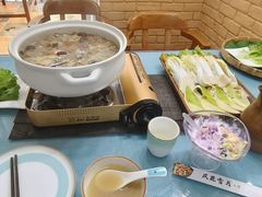 -阿鹏故事云南野生菌火锅(人民路店)