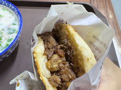 -穆得·老周家牛肉烧饼(普利街店)