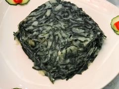 土豆泥拌沙葱-那达慕蒙古风味酒楼