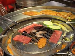 -哈哈碳都·牛肋条无限自助烤肉(台江万达店)