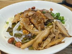 -牛八宝桂林米粉(八里庄店)