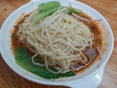 -万惠香扁食(西湖店)