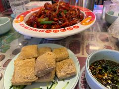 -阿财老铺·老蚌埠龙虾城(华夏总店)