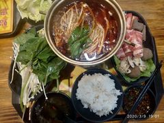 -罗平振兴老店砂锅饭(文笔路店)