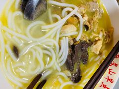 -文山荷鲜居(翠湖店)