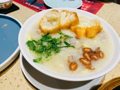 荔湾艇仔粥-点都德(春熙路群光广场店)