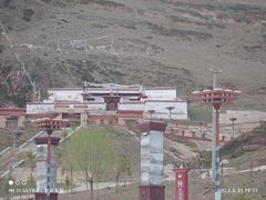 -比如骷髅墙景区