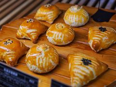 芋头麻吉-Let's Taipei 非常烘焙(太古里店)
