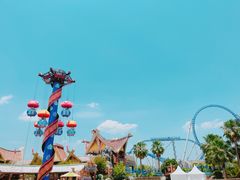 -七彩云南欢乐世界