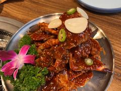 -明洞阿姨·韩式酱蟹烤肉·创意料理(三元桥店)