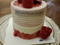 -山与蓝·轻糖鲜果蛋糕(勒泰店)
