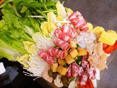-樾餐厅泰式海鲜火锅(民歌湖店)