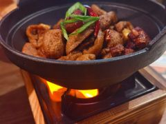 油豆腐烧肉-吃饭皇帝大(长宁龙之梦店)