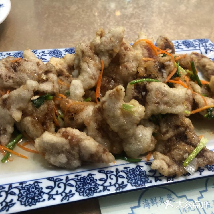 我记得在民益街还有个店,那里不太好停车,所以就到这里了