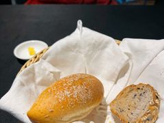 -塞纳河法国餐厅(唐延路店)