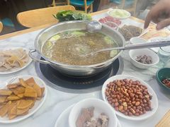 -正宗贵州二嫂黄牛肉馆(青村店)