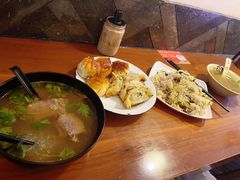 -舒蔡记生煎菜饭(云南中路店)