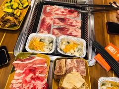 -牛佳客自助烤肉火锅餐厅(财富中心店)
