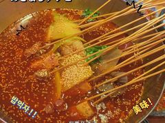 -瑞虹新天地月亮湾