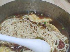-魔都三兄弟酸辣粉·蘸卤炸串(虹桥万科店)