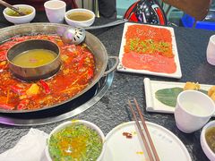 -渝里重庆火锅(航天城店)