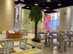 -藏猫猫咖啡主题馆(中央大道店)