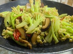 -天天向上素食餐厅(五台山店)