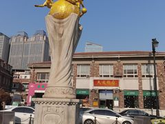 -民园广场