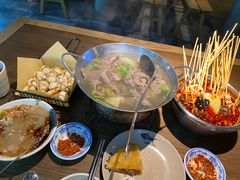 -肖四女乐山跷脚牛肉(南汇大学城生活广场店)