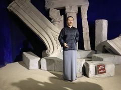 -金石蜡像馆
