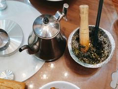 -胡胖子专业长沙菜(衡山路店)