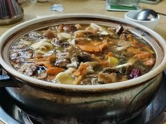 -东巴谷野生菌火锅餐厅