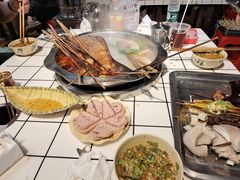 -鼎伙伙火锅串串·10年品牌传承(白象居总店)