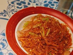 -卢大鲜鱼头捞饭(美利广场店)