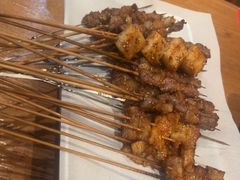 -华府九号海鲜烧烤大排档(龙域店)
