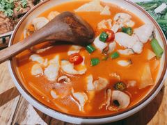 -老滇山寨•云南特色菜•地方菜•民族风情歌舞表演(金碧店)