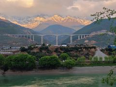 -香格里拉大峡谷巴拉格宗国家级风景名胜区丽江中旅旅游质量服务点