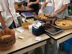 -闫家驴肉老店(华电一校店)