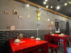 大堂-旺川园·毛血旺·辣子鸡(解放碑店)