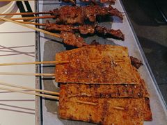 -柳喜辣·烧烤酒局(跃进总店)