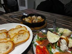 -BomBa意大利餐厅