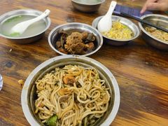 -灵山卢梅燕粉店