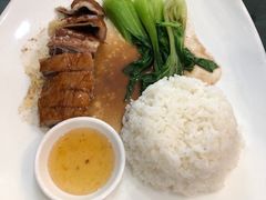 -广东仔港式茶餐厅(银泰店)