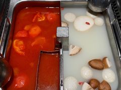 -海底捞火锅鲜切牛肉主题店(长寿路店)
