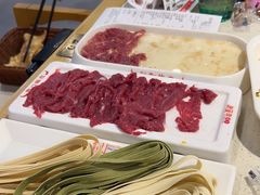 -浪里寻·臻牛养生牛肉火锅(方圆荟店)