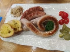 -汽车博物馆主题餐厅