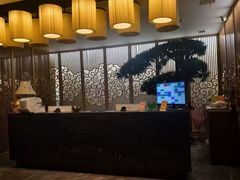 -新盈光·云会所(百丈东路店)