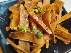 -馋三尺蟹粉小笼(人民广场店)
