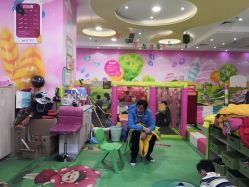 -孩子王童乐园(上海青浦吾悦广场店)